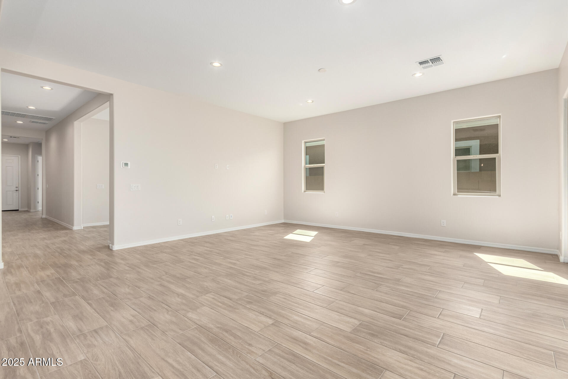 4818 W CAPISTRANO Avenue