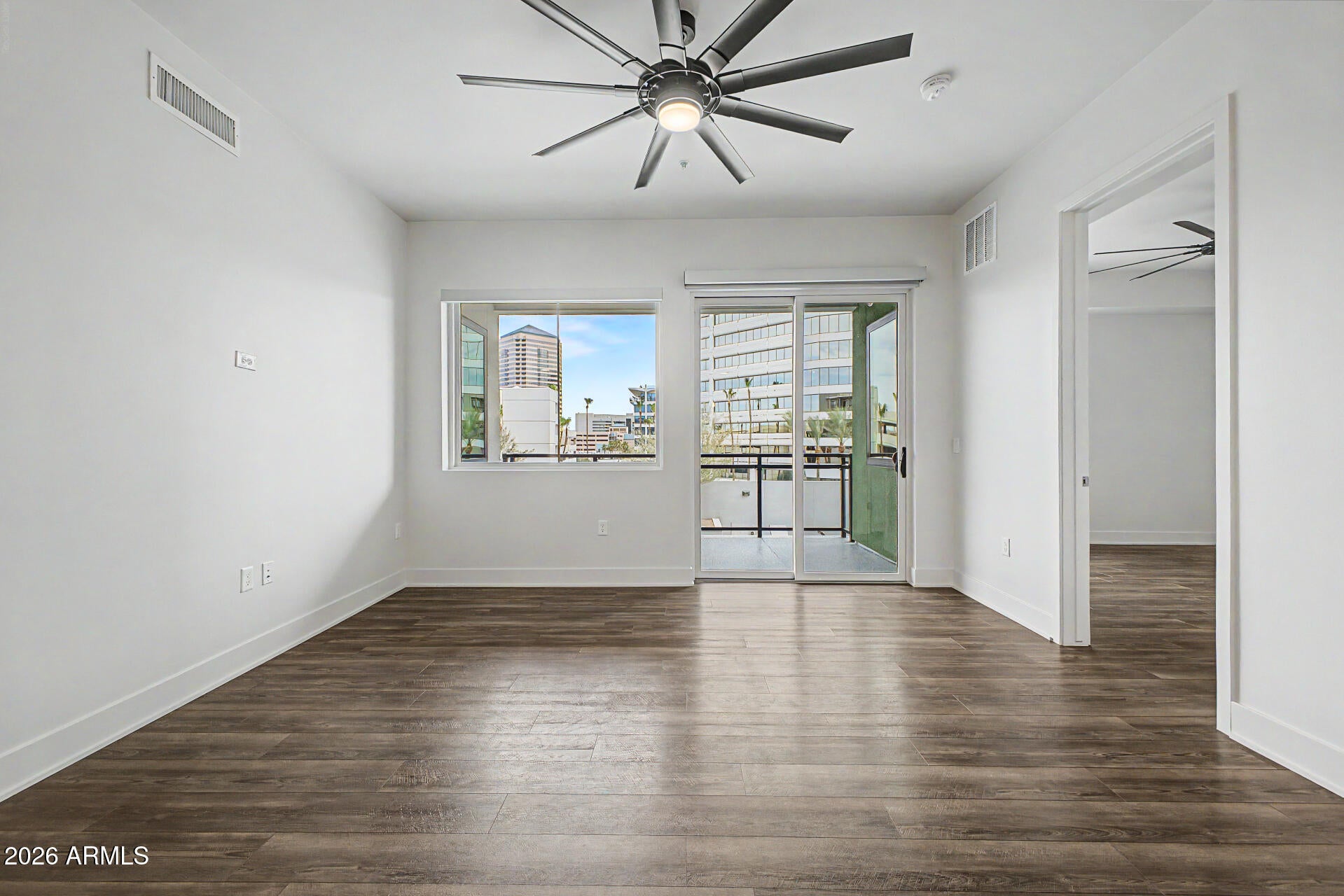 3131 N CENTRAL Avenue 4011