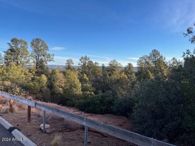 1900 E Highlands Way -