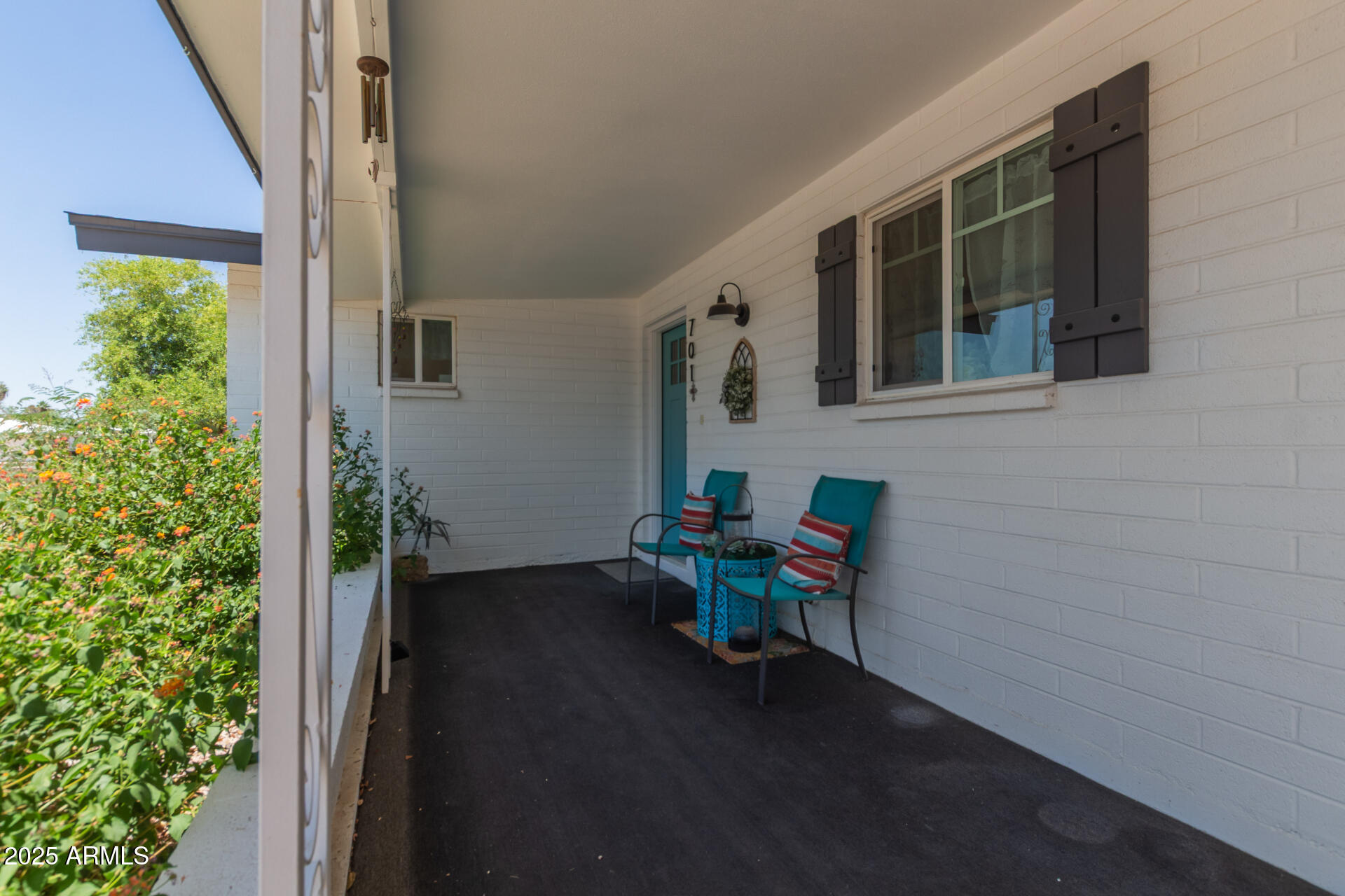 701 N 55TH Place