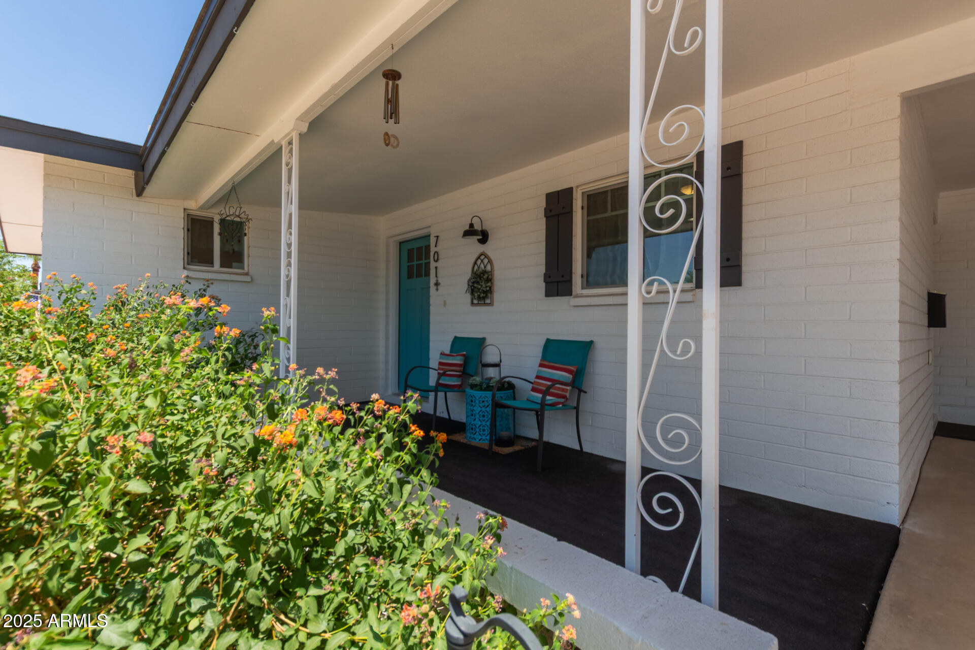 701 N 55TH Place