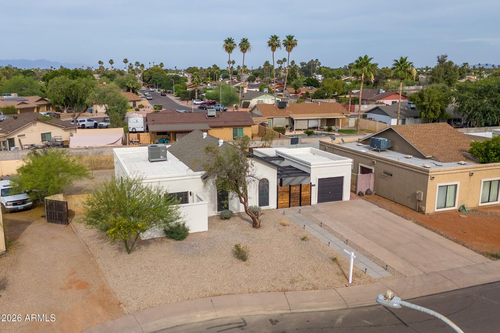 Photo of 1506 W Mission Drive, Chandler, AZ 85224 (MLS # 7032109)
