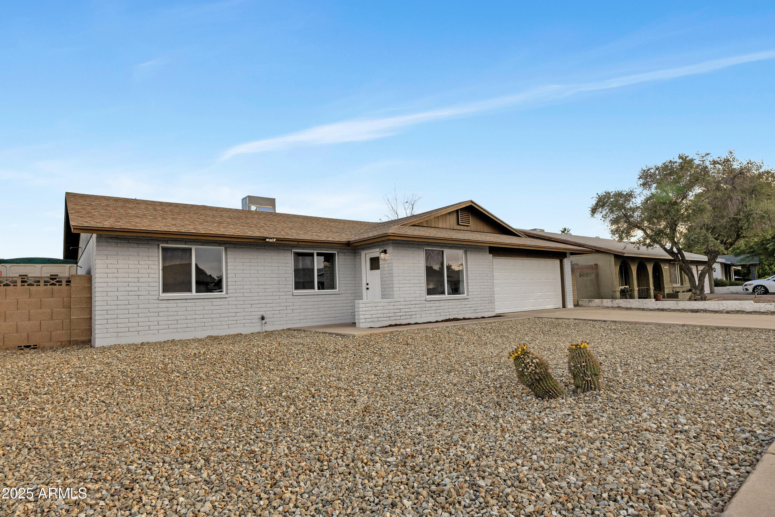 2123 E RADCLIFFE Drive