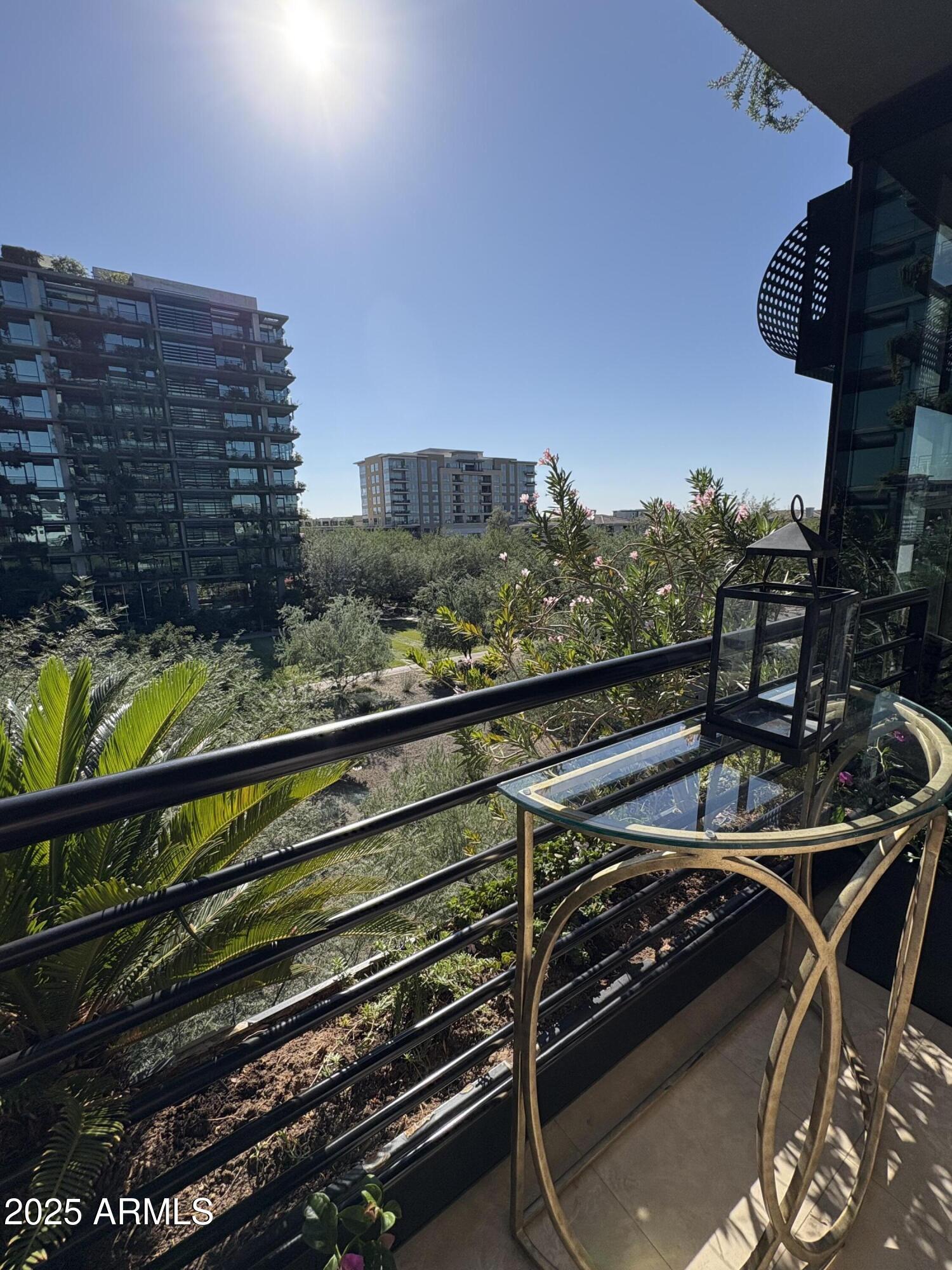 7120 E KIERLAND Boulevard 318