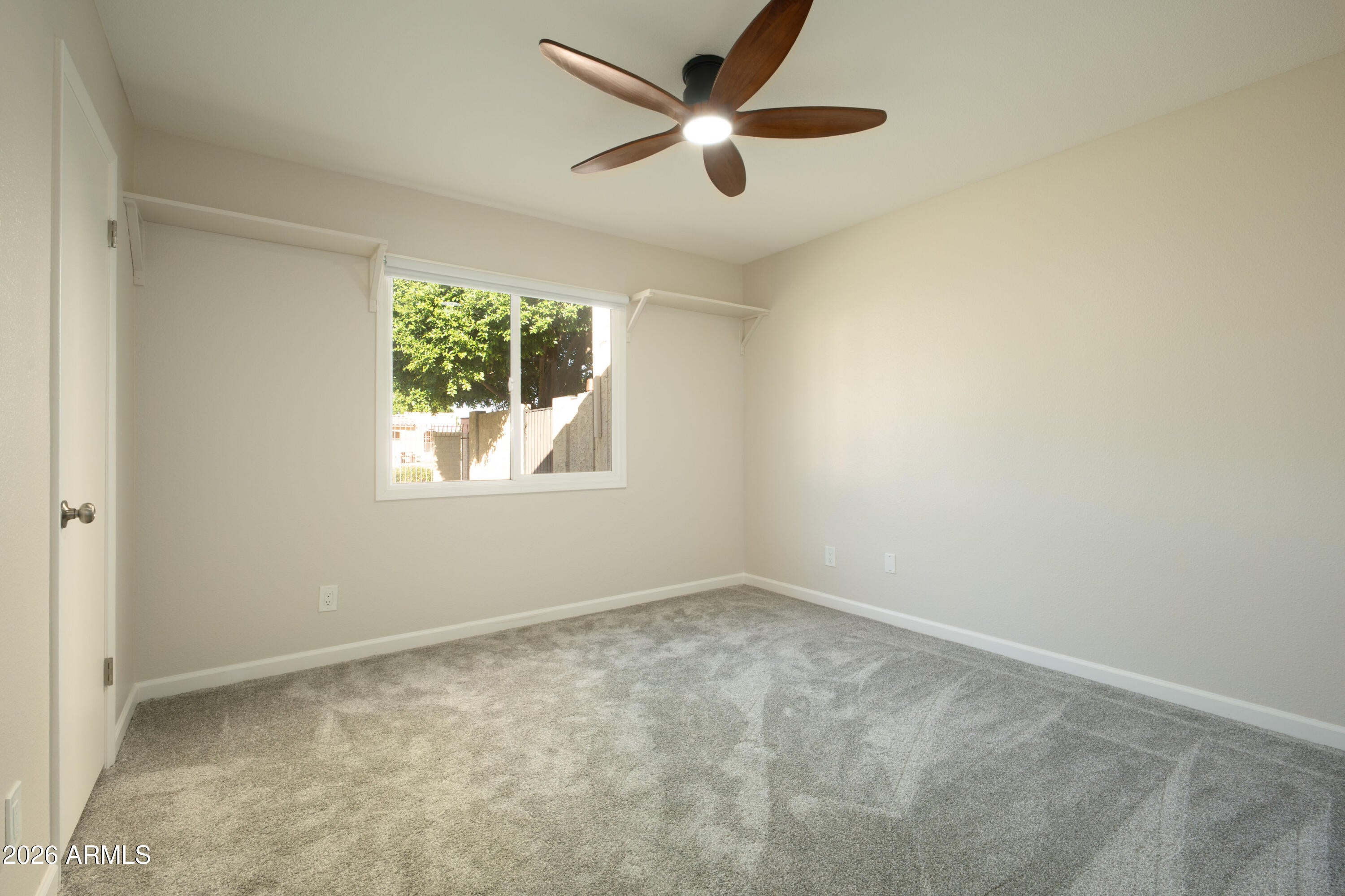 948 S Alma School Road 136