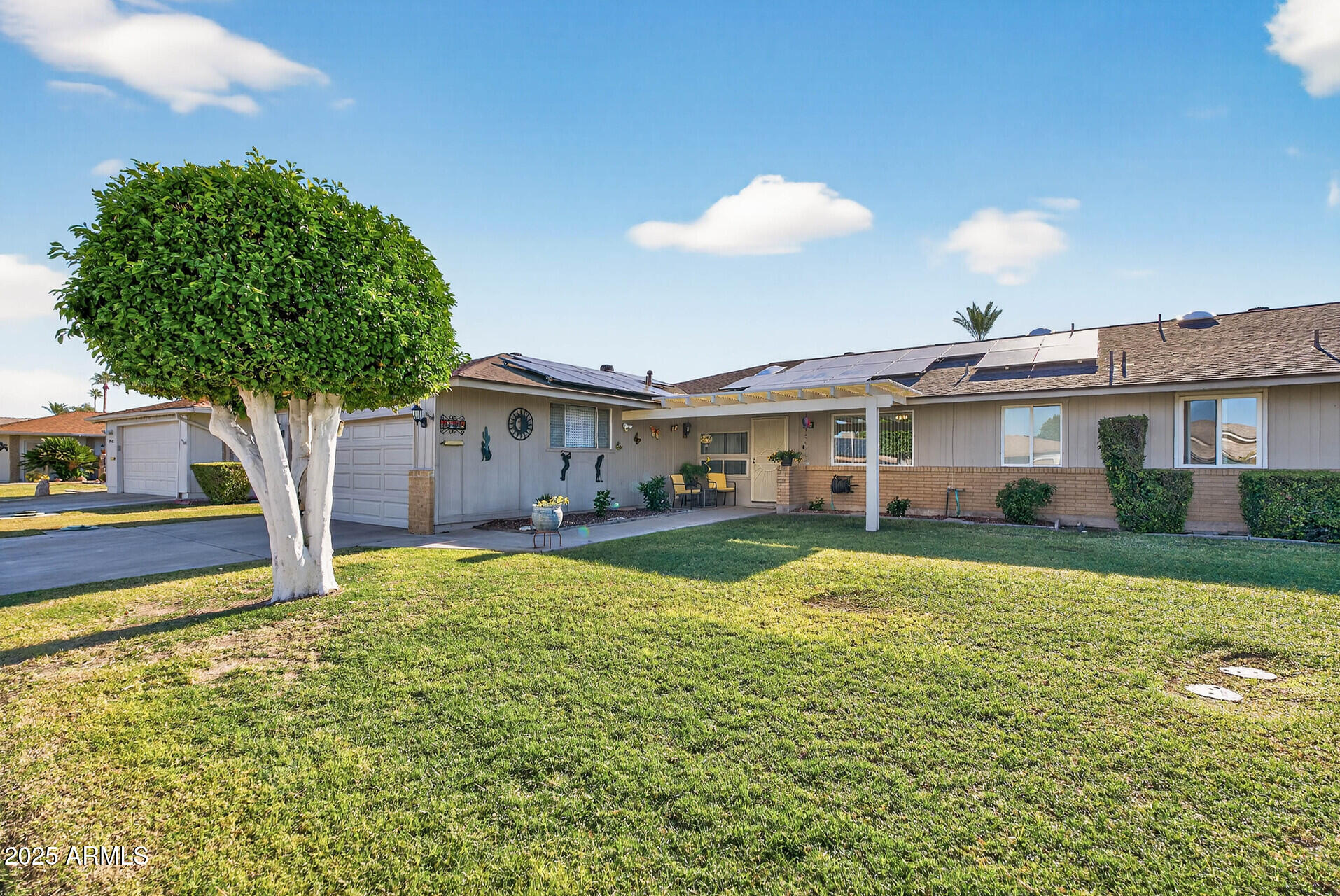 10448 W TROPICANA Circle