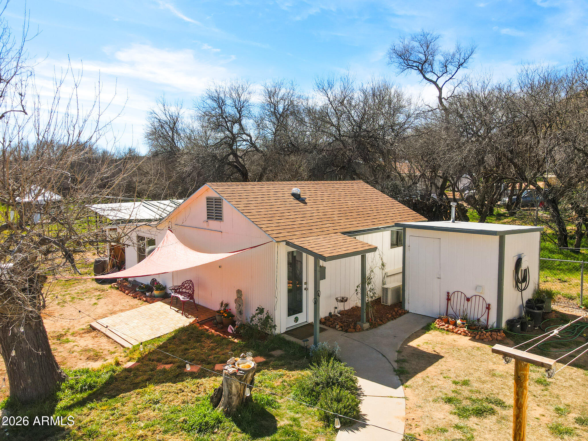 9325 E CORNVILLE Road