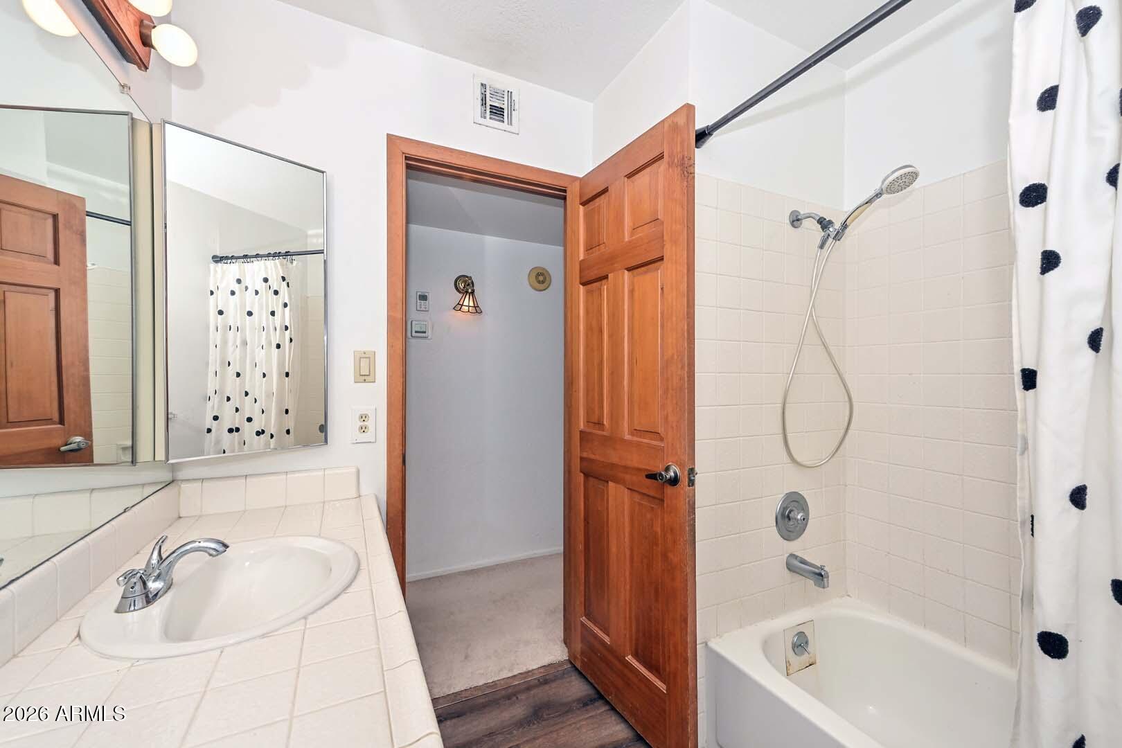 6107 W WINDROSE Drive