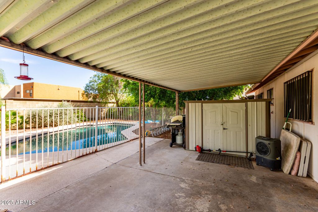 Photo of 11639 N 52nd Avenue, Glendale, AZ 85304 (MLS # 6923831)