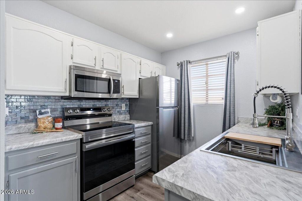 Photo of 510 N Alma School Road #101, Mesa, AZ 85201 (MLS # 6997641)