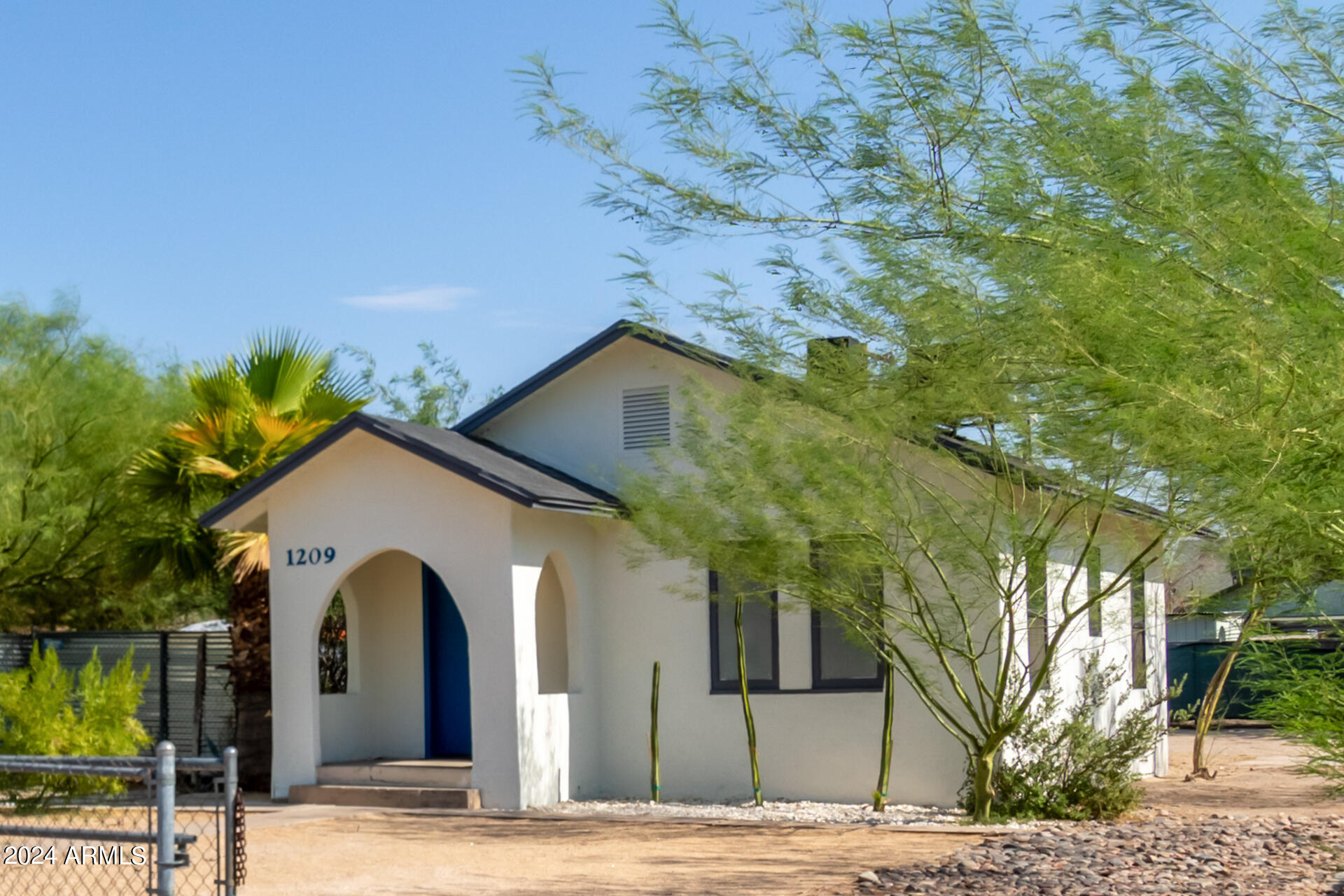 View Phoenix, AZ 85006 house