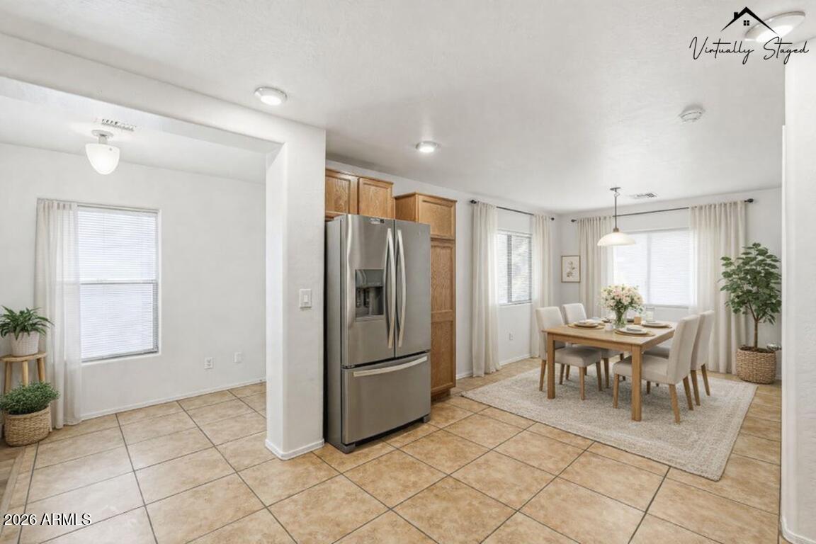 1272 W WILSON Avenue