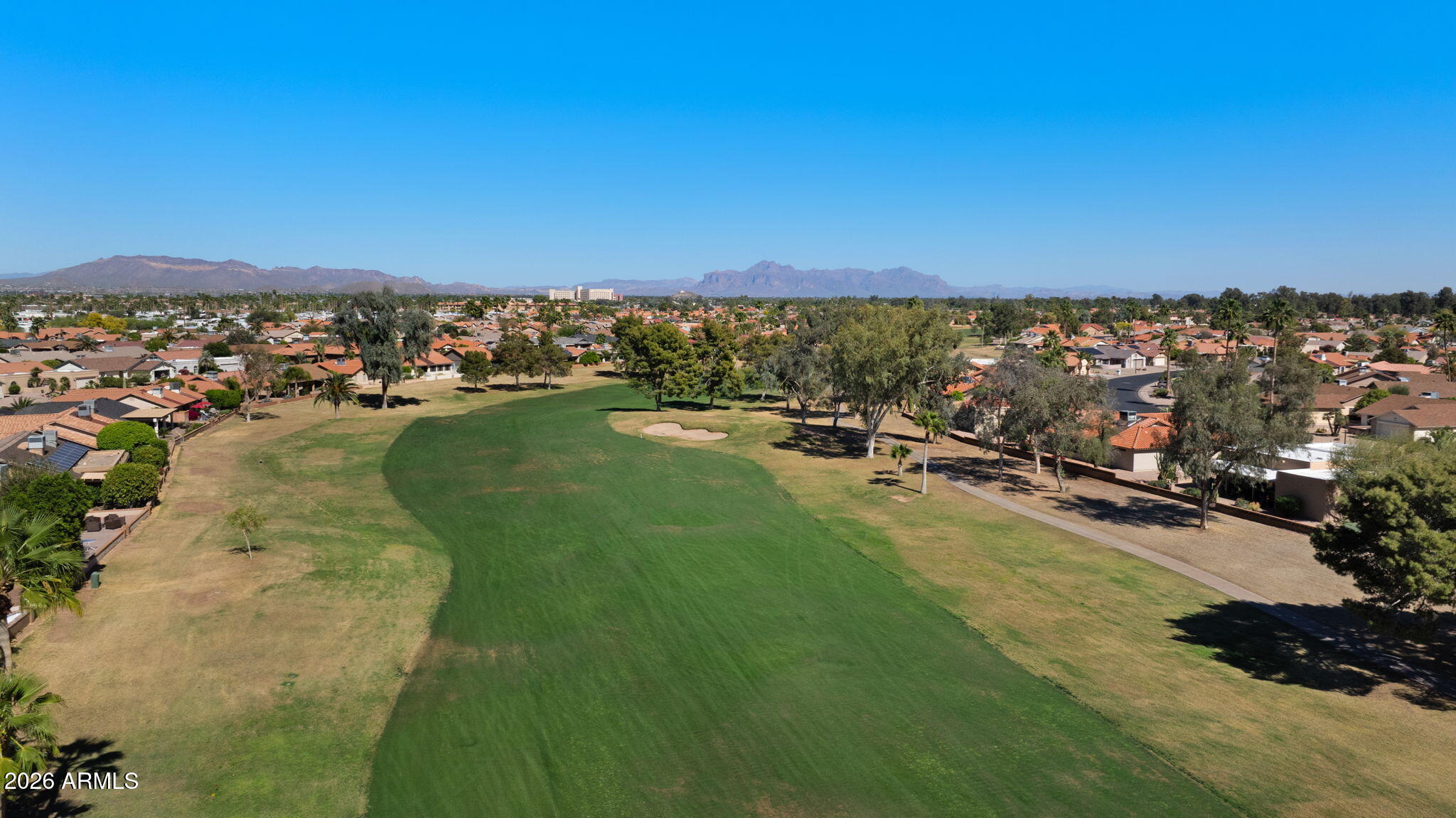 2033 LEISURE WORLD --