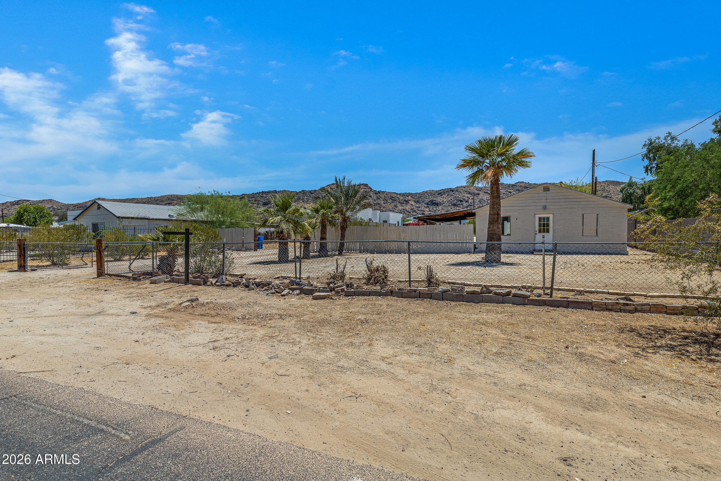 2241 E DESERT Lane
