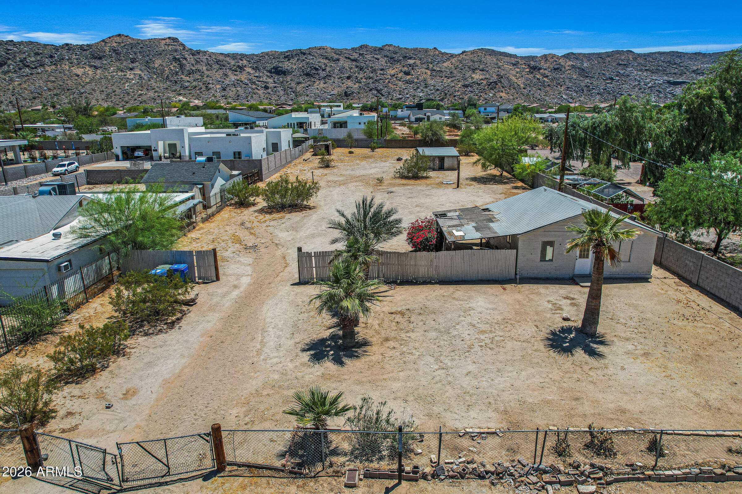 2241 E DESERT Lane