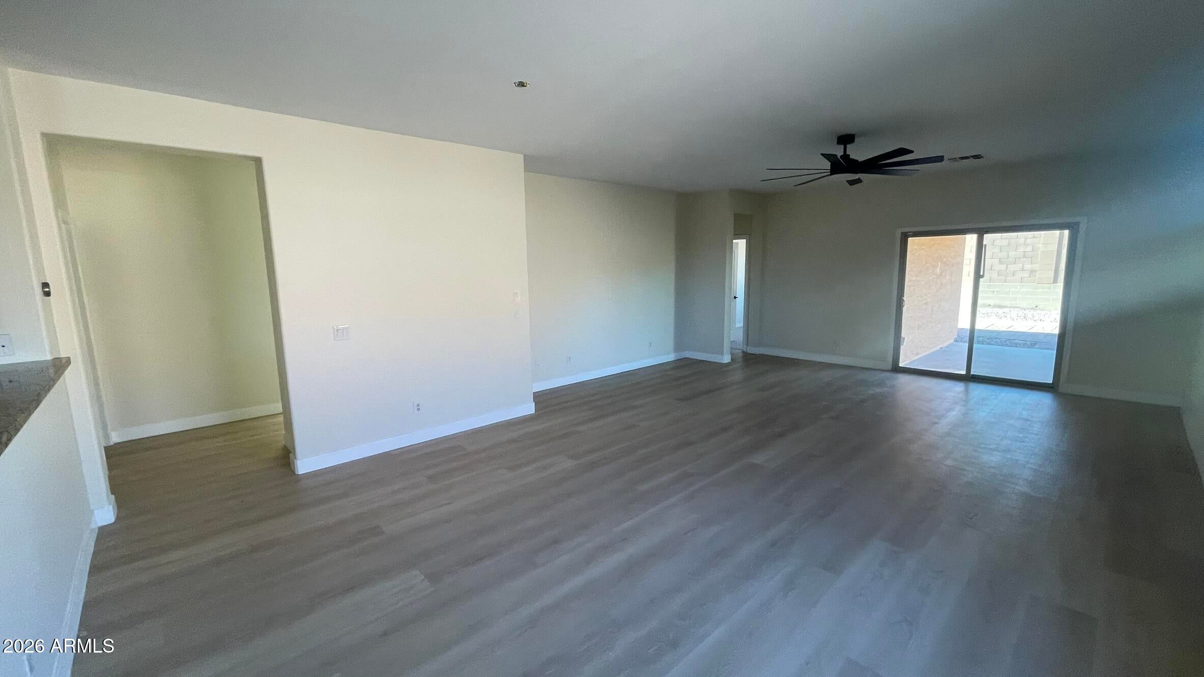 25422 W MALDONADO Court