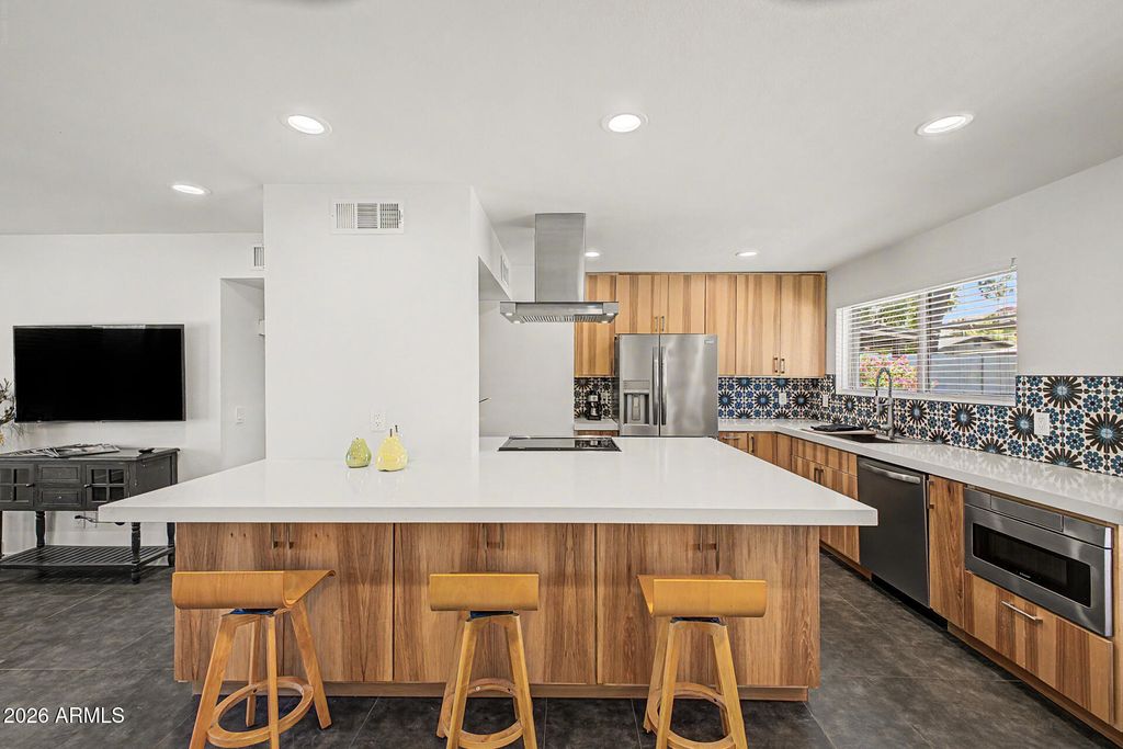 Photo of 823 E Monte Cristo Avenue, Phoenix, AZ 85022 (MLS # 7027572)