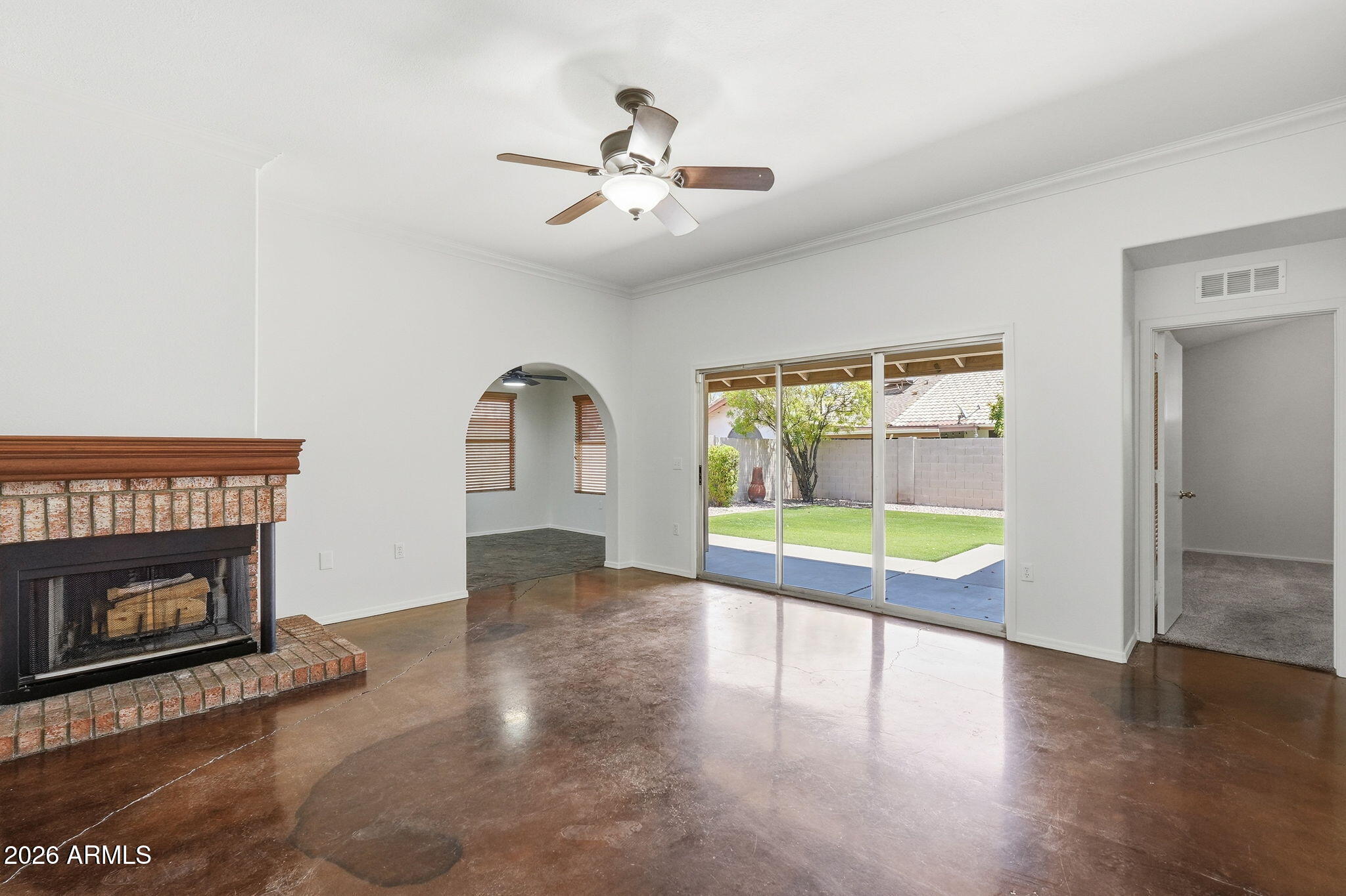 457 S MEADOWS Drive