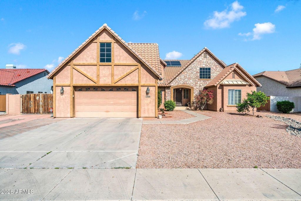 Photo of 13006 W Colter Street, Litchfield Park, AZ 85340 (MLS # 6984820)