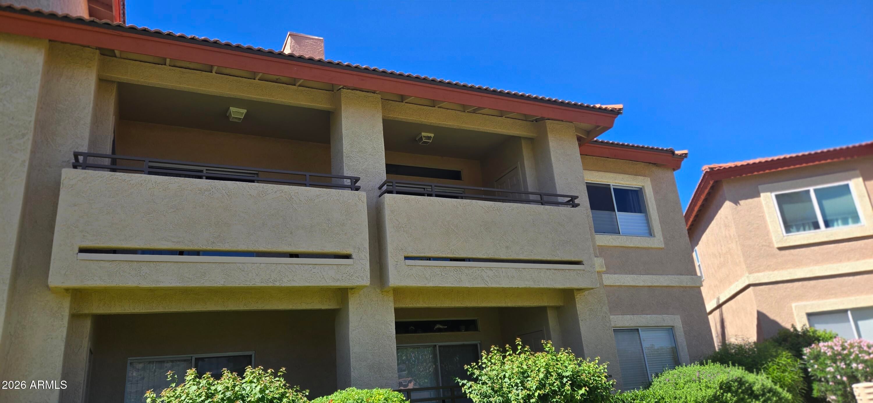 10410 N CAVE CREEK Road 2037