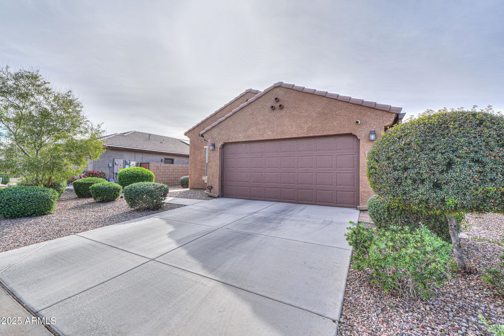 Photo of 1739 E Elegante Drive, Casa Grande, AZ 85122 (MLS # 6955579)
