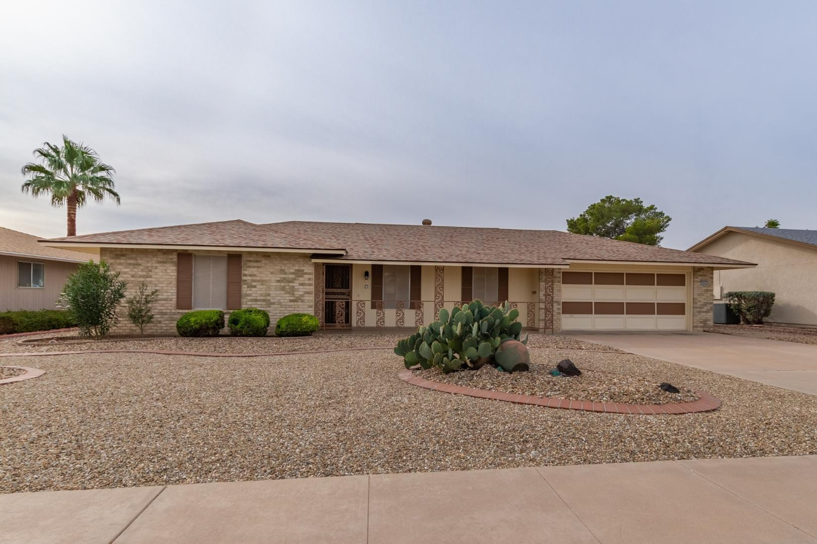 10441 W Burns Drive