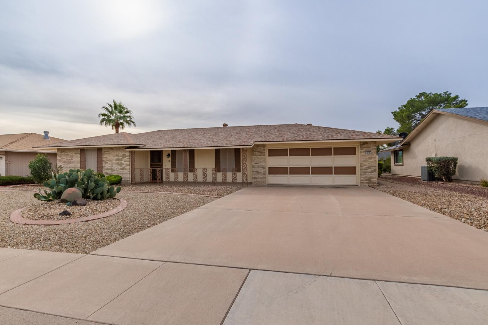 10441 W Burns Drive