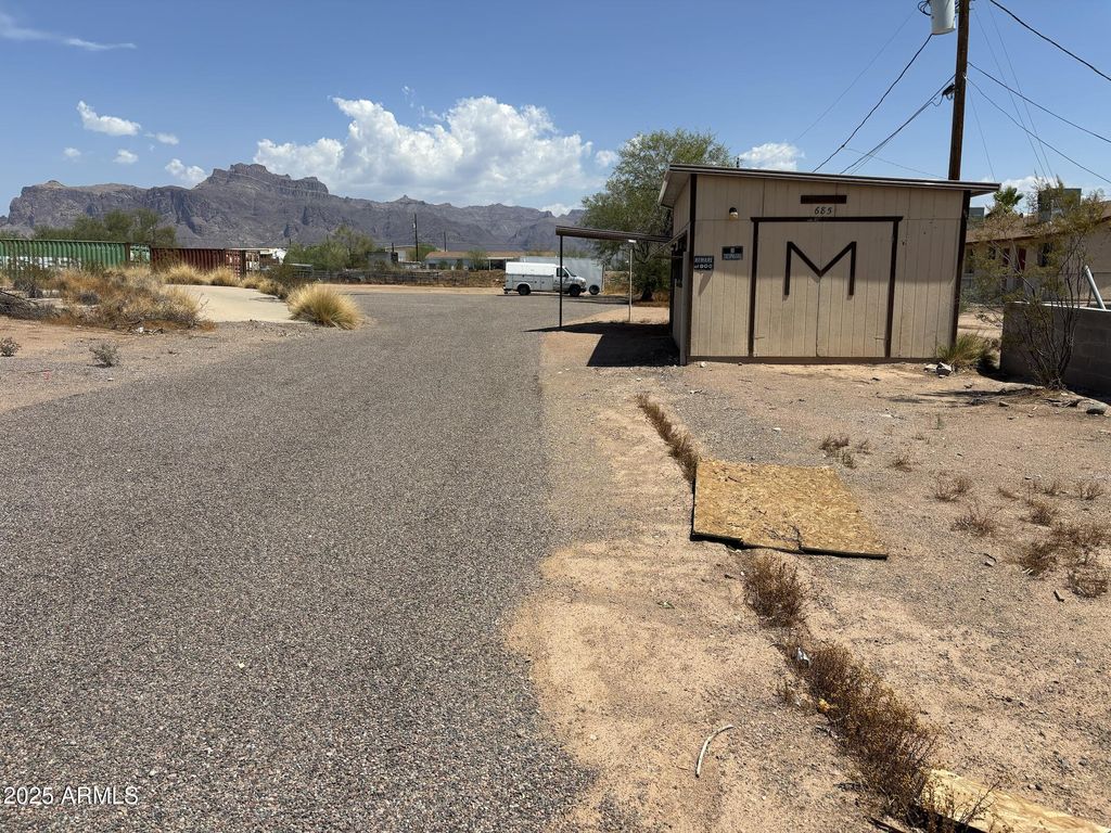 Photo of 685 S Tomahawk Road #-, Apache Junction, AZ 85119 (MLS # 6909668)