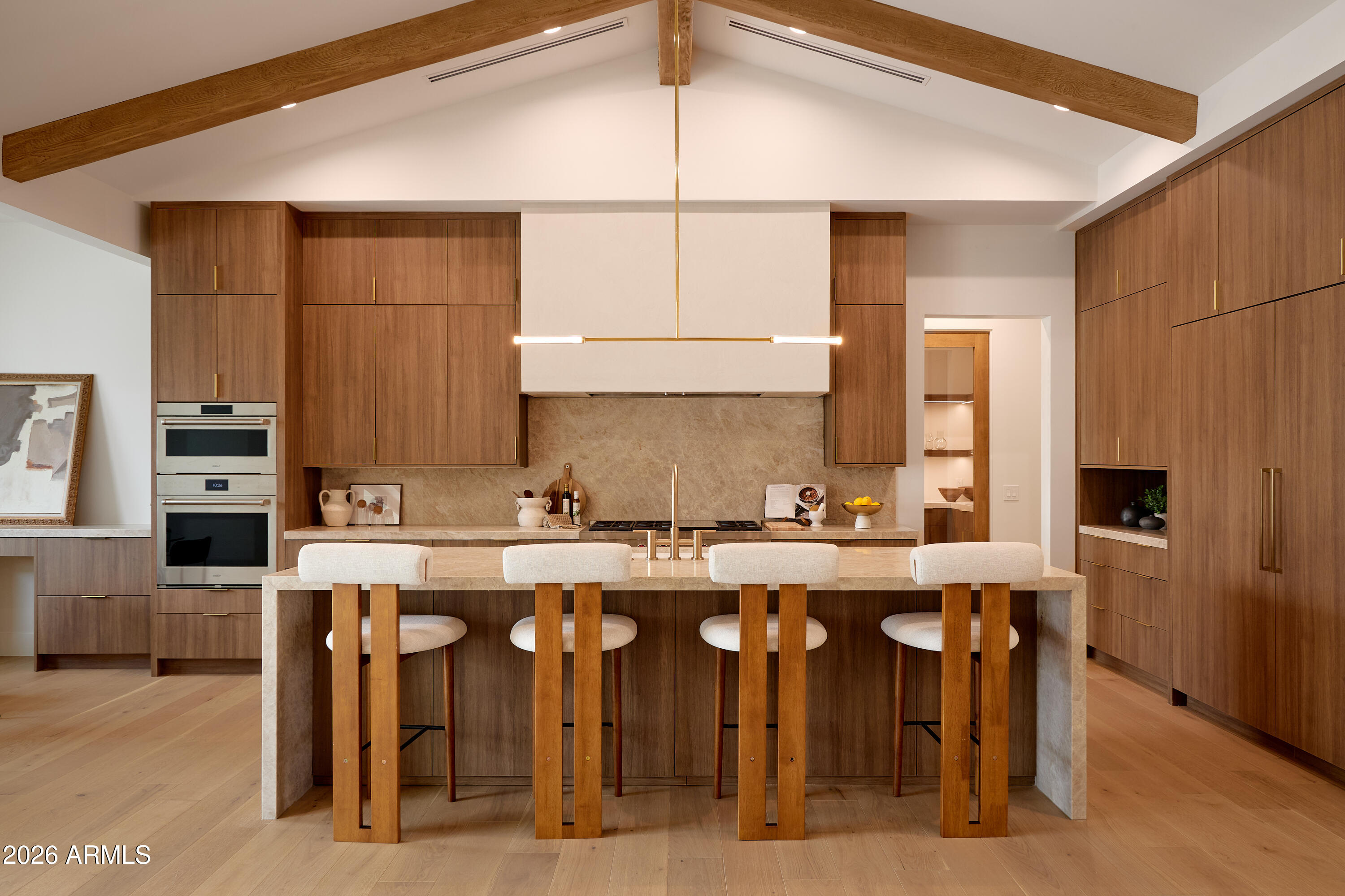 2901 E PIERSON Street