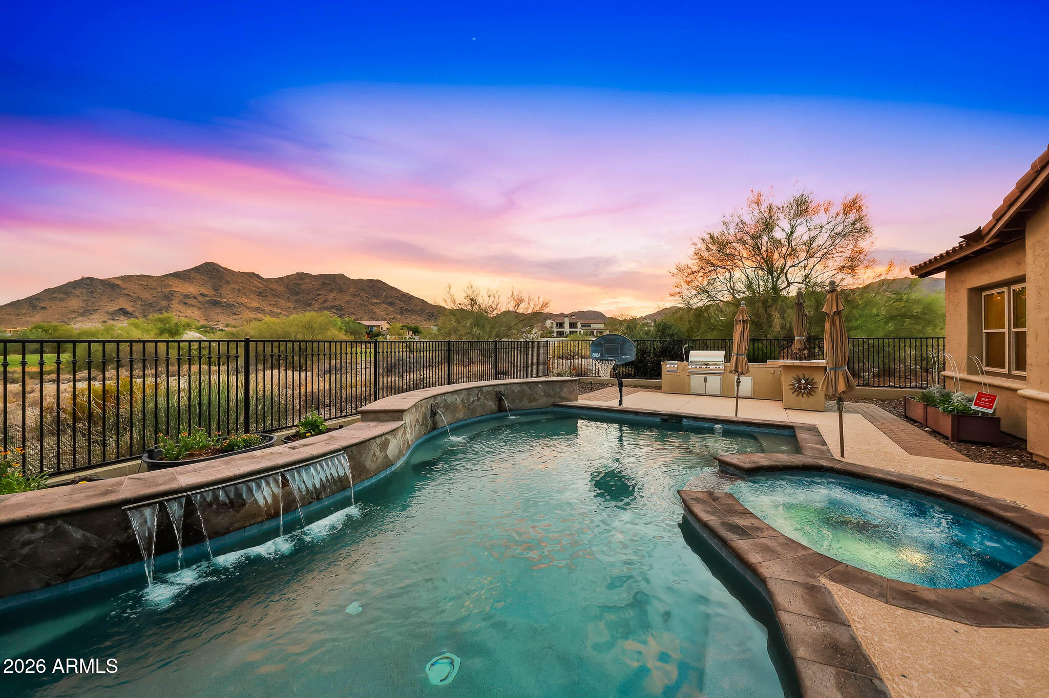 21433 W MULE DEER Way