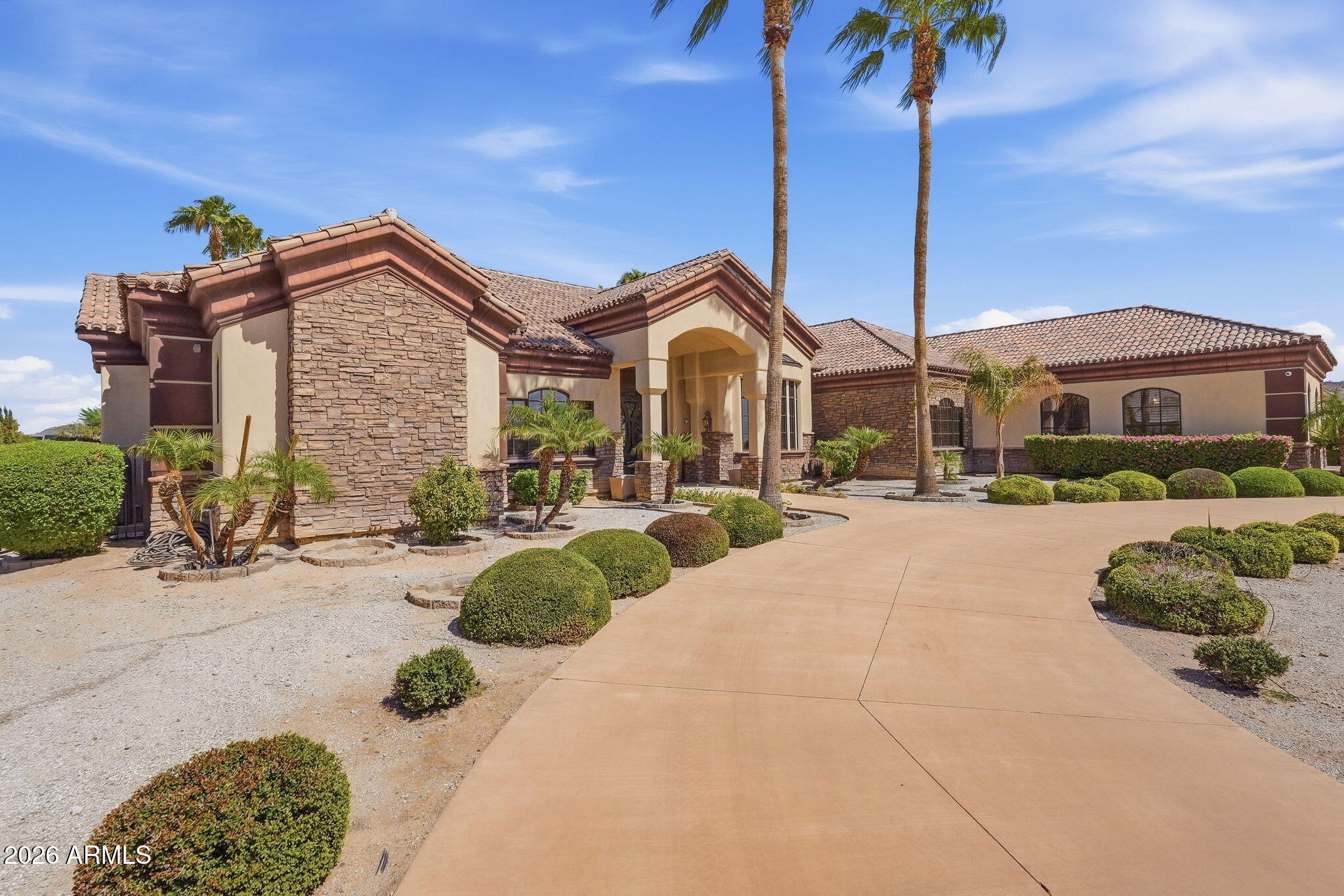 6930 W CAMINO DE ORO --