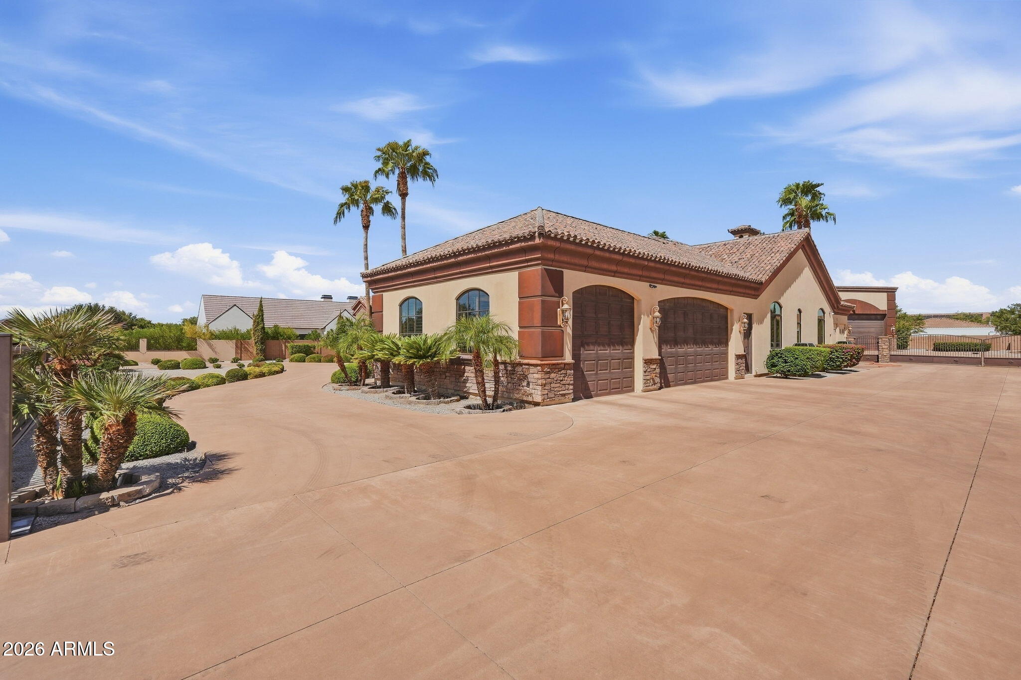 6930 W CAMINO DE ORO --