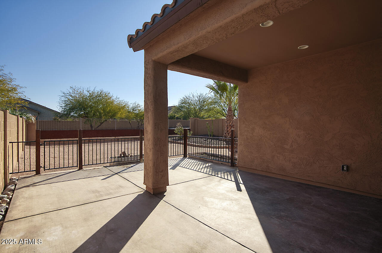 Buckeye, Arizona 85396, United States, 3 Bedrooms Bedrooms, ,2 BathroomsBathrooms,Residential,Active,11450