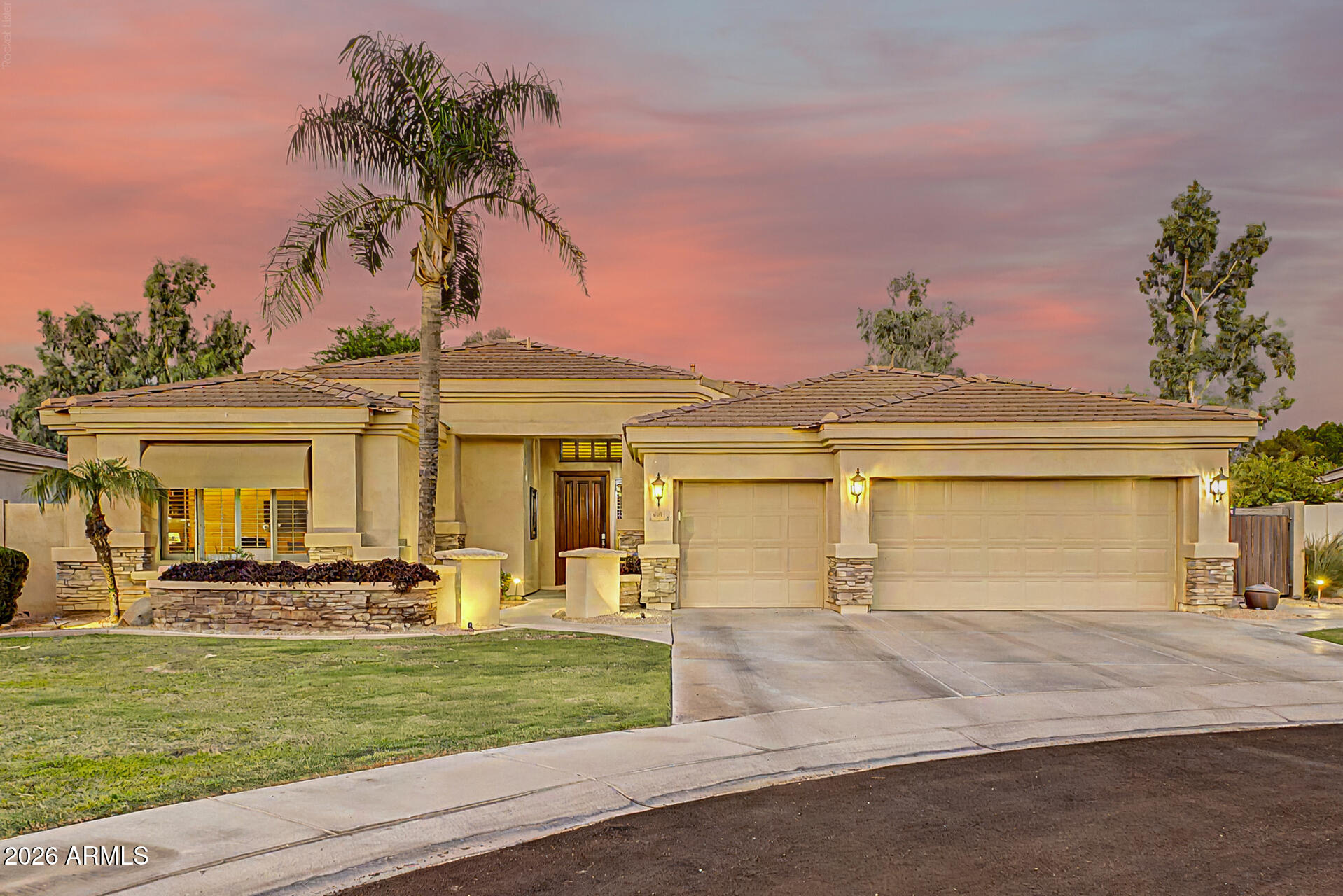 4611 S AMBROSIA Court