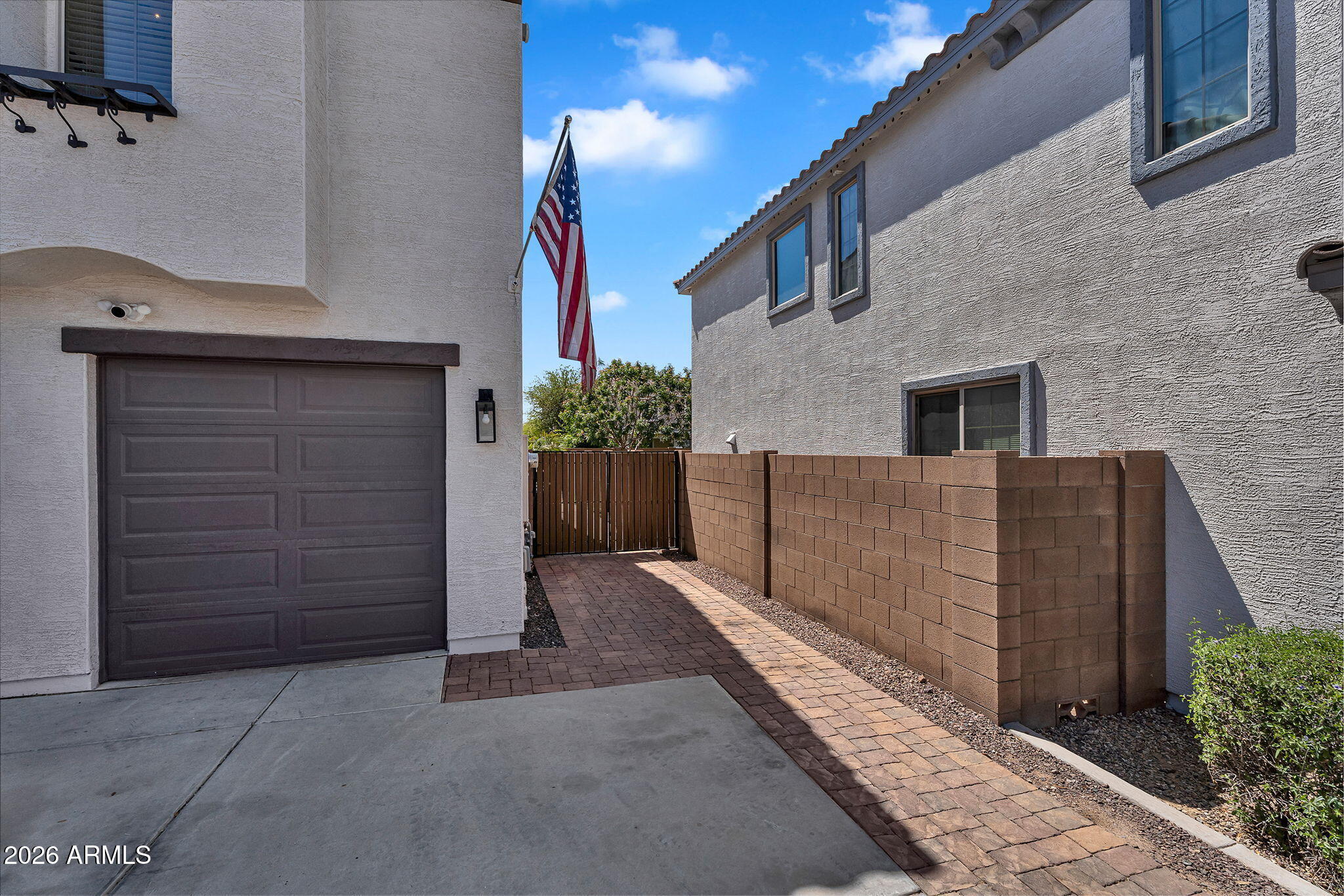 21029 E SUNSET Drive