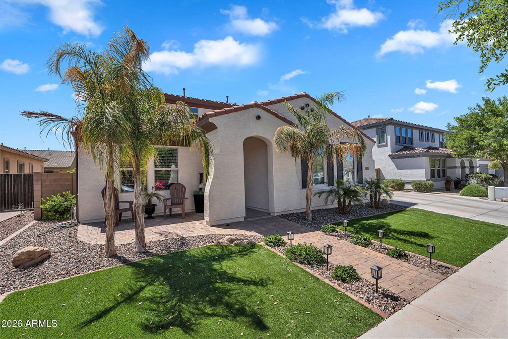 Photo of 21029 E Sunset Drive, Queen Creek, AZ 85142 (MLS # 6994508)