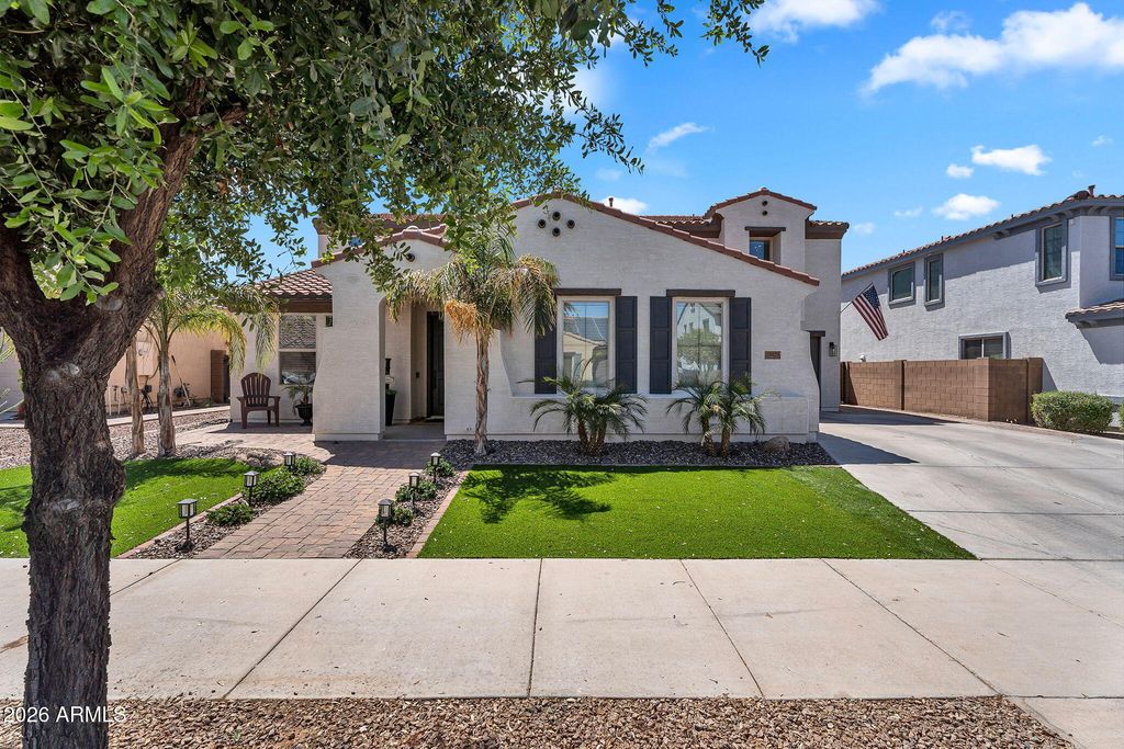 Photo of 21029 E Sunset Drive, Queen Creek, AZ 85142 (MLS # 6994508)