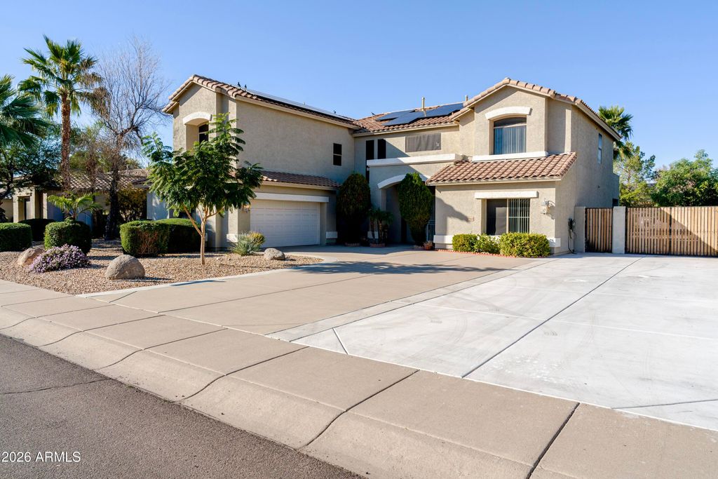 Photo of 6788 W Greenbriar Drive, Glendale, AZ 85308 (MLS # 6969318)
