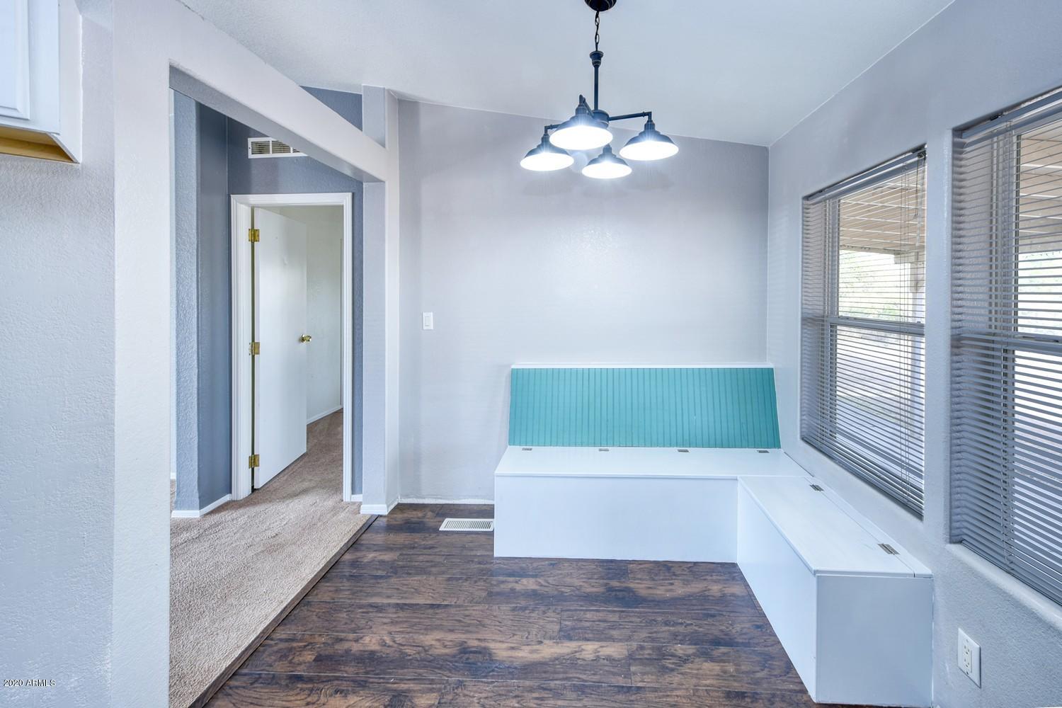 GOLDEN MEADOWS - Residential