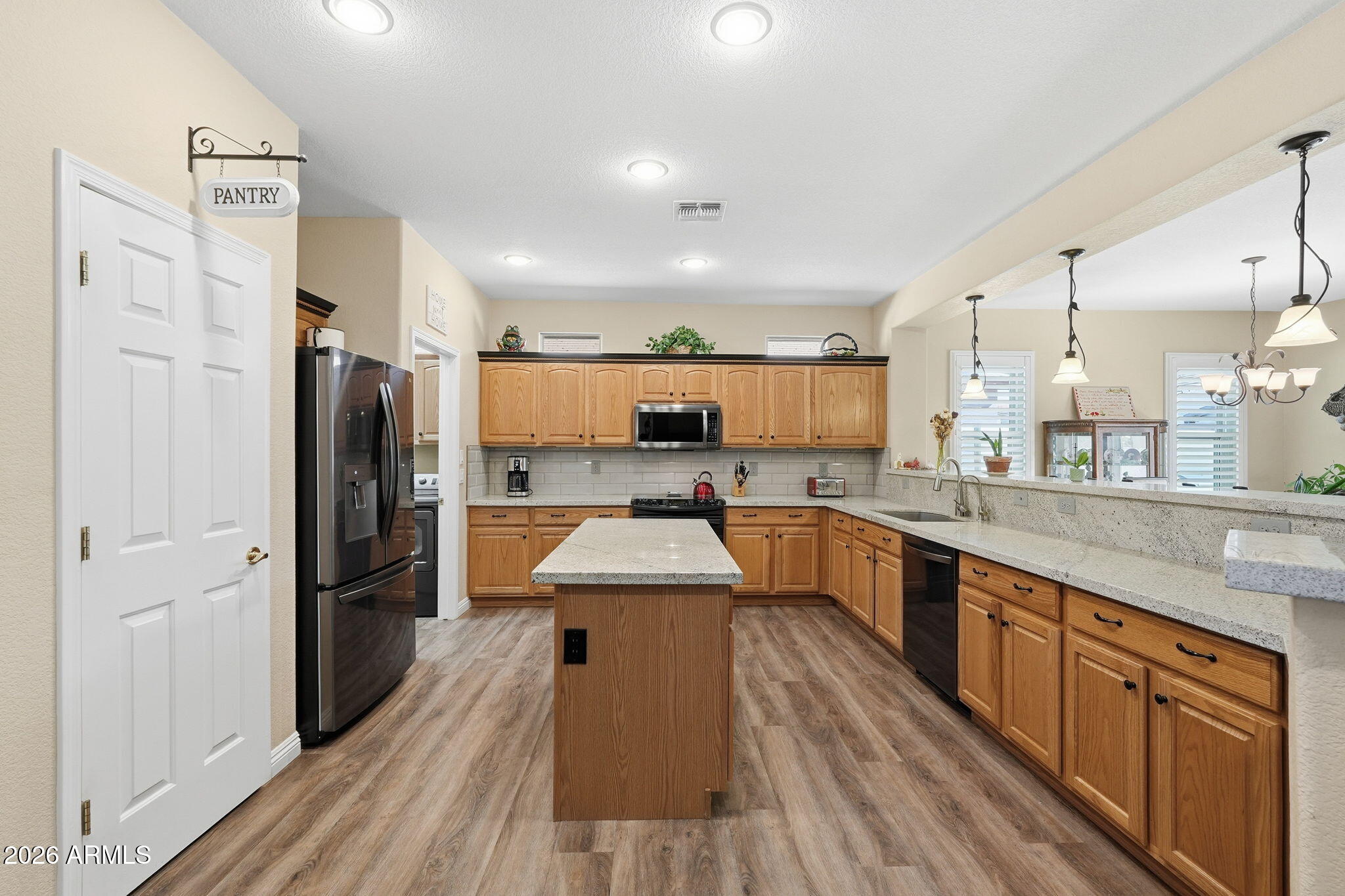 3085 E FIRESTONE Drive