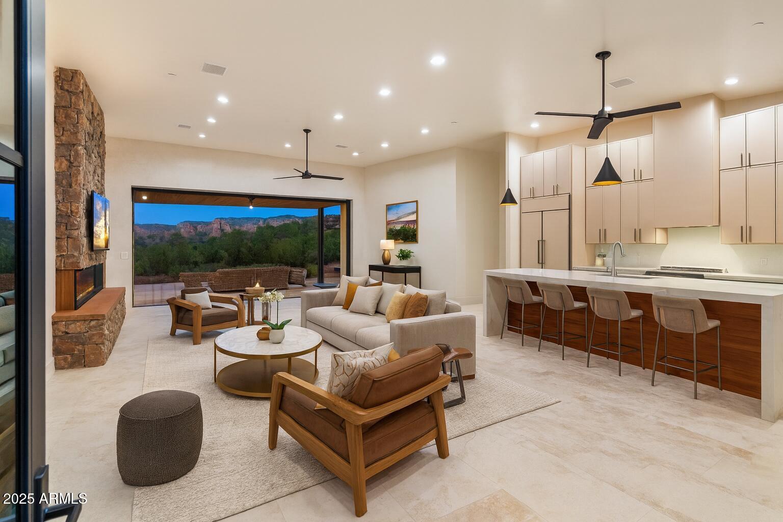 10 Amber Cliffs Way