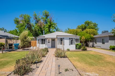 1110 W HEATHERBRAE Drive Phoenix AZ 85013