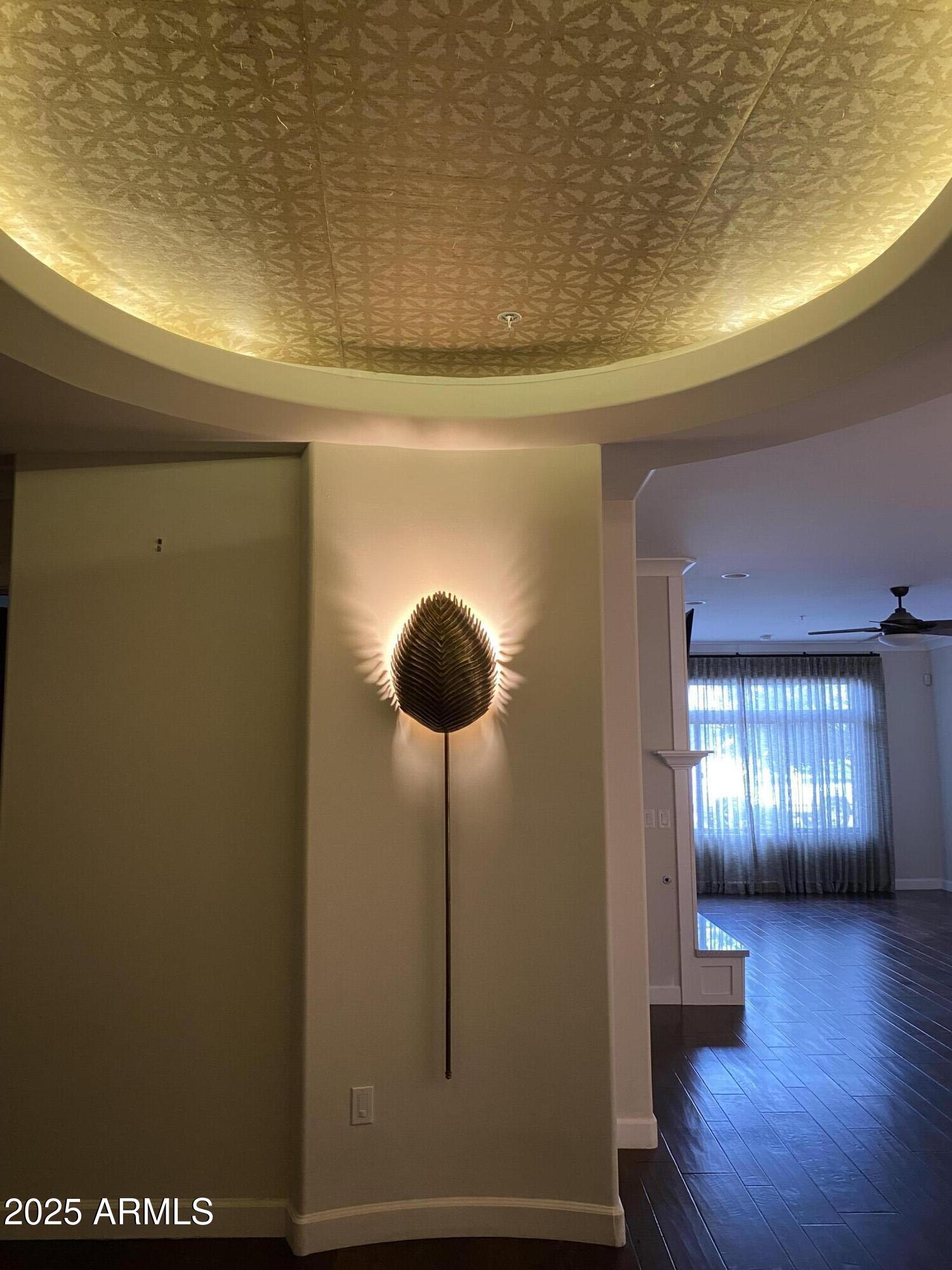 4909 N WOODMERE FAIRWAY -- N 1009