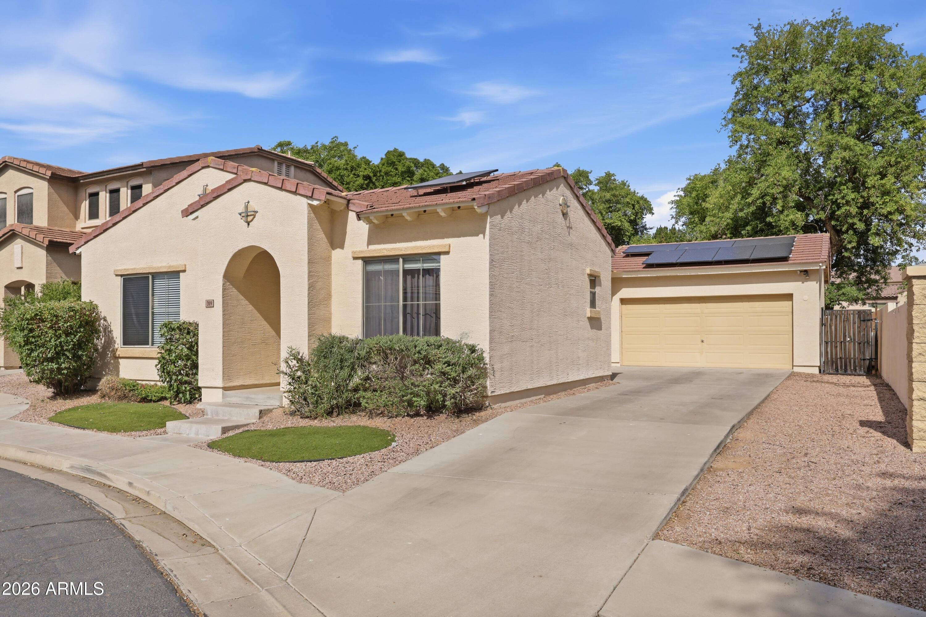 209 N 76TH Place