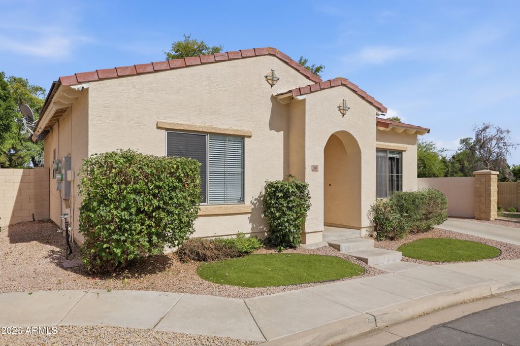 Photo of 209 N 76th Place, Mesa, AZ 85207 (MLS # 7024036)