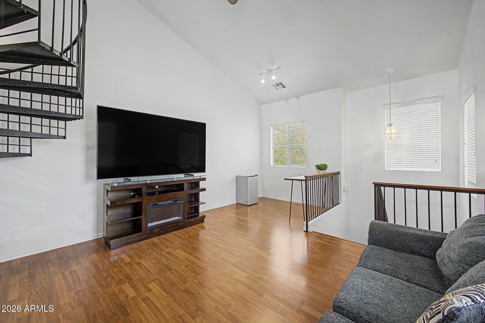 9233 E NEVILLE Avenue 1147