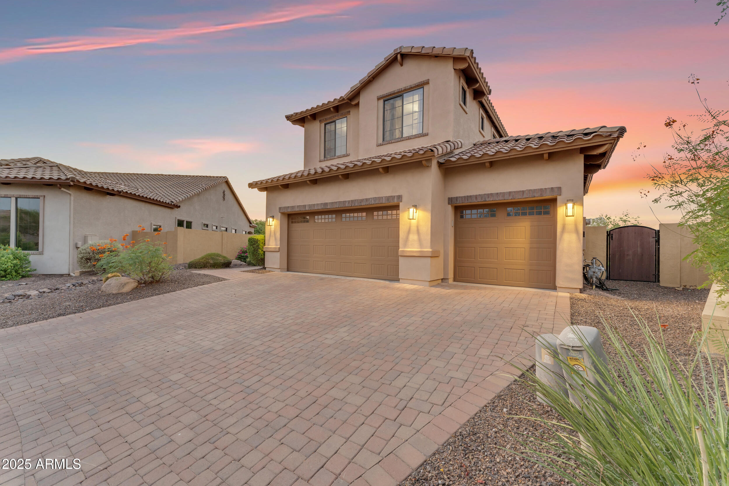 8318 E INGRAM Street