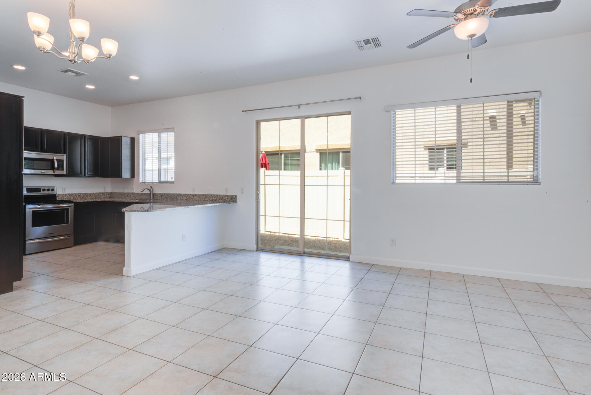 1367 S COUNTRY CLUB Drive 1125