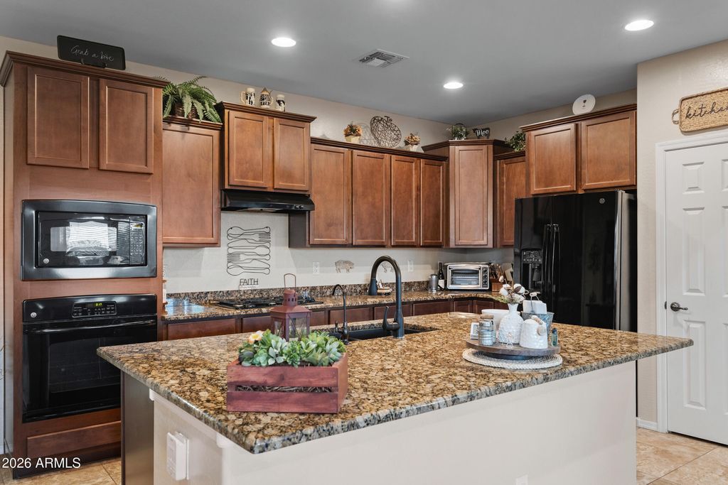 Photo of 42774 W Darter Drive, Maricopa, AZ 85138 (MLS # 6979199)