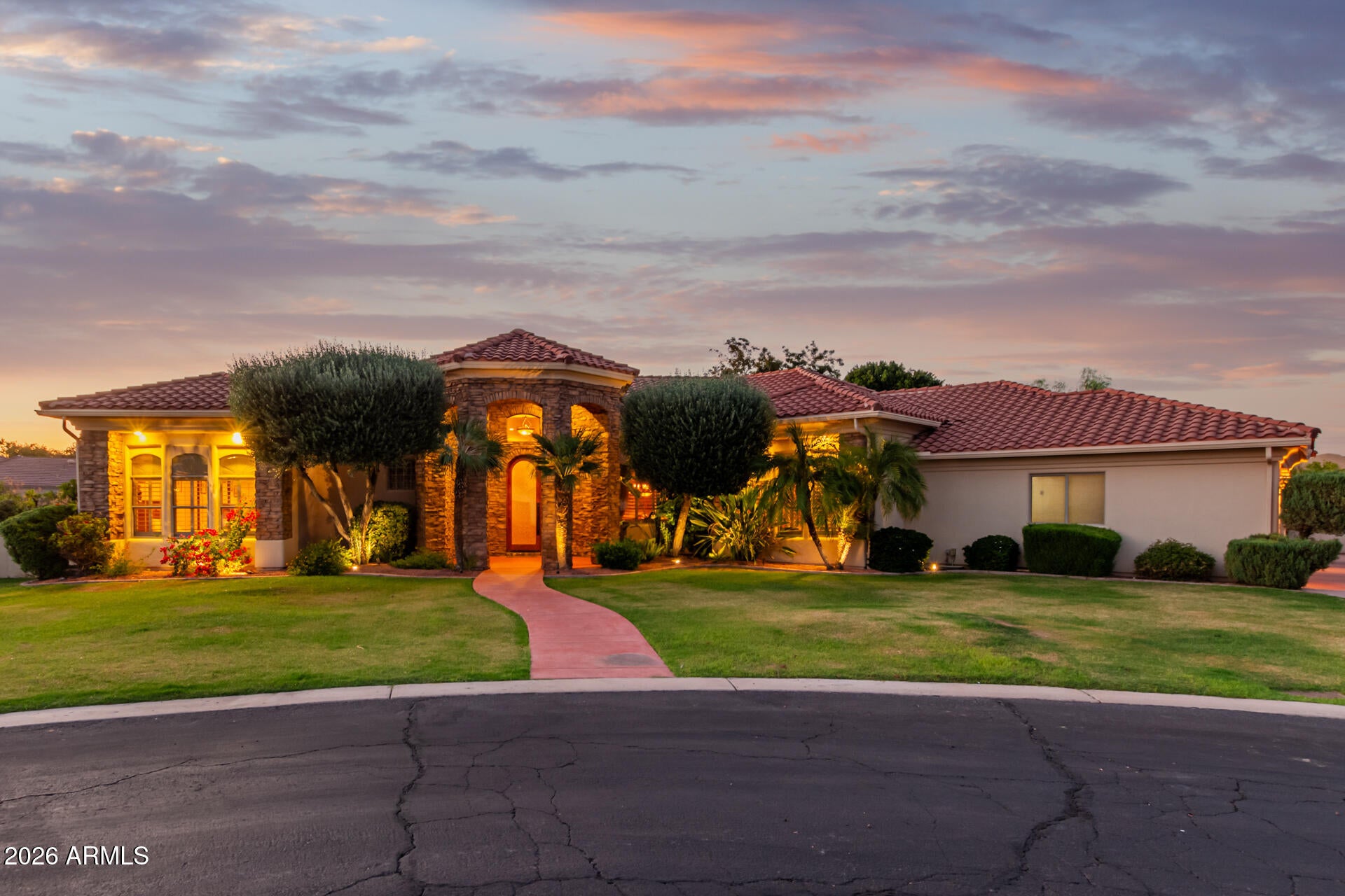 3950 E MCLELLAN Road 15